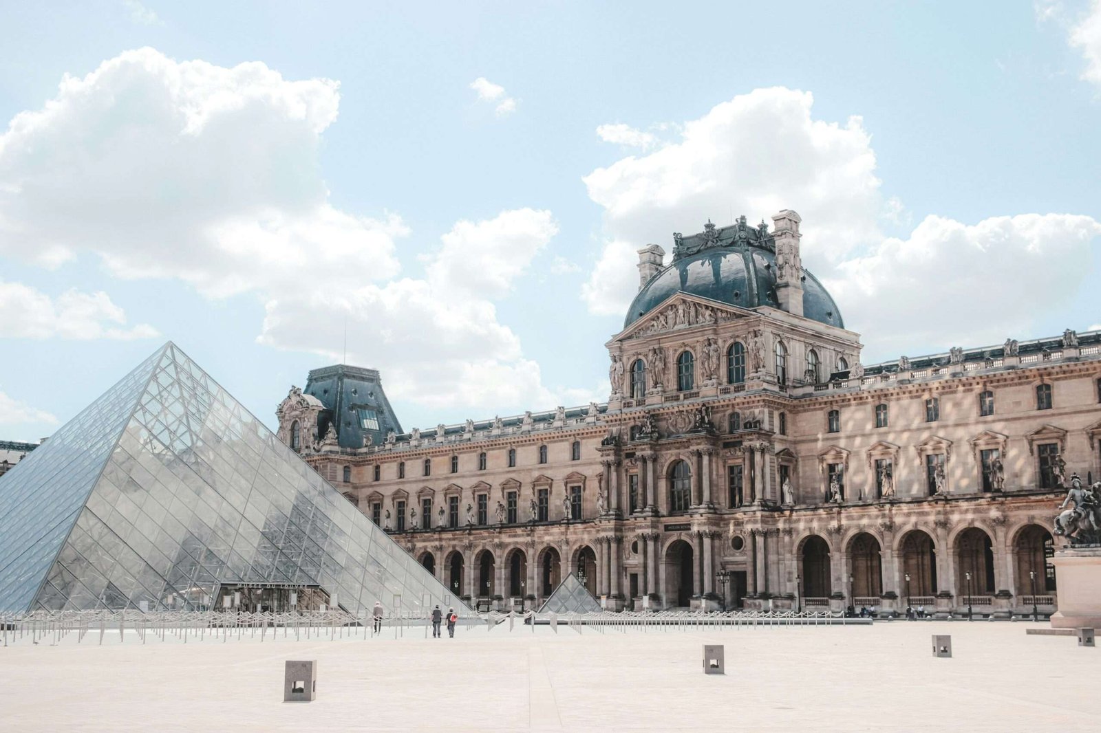 louvre